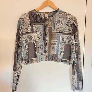 Vintage Cropped Button Up with Y2K Vibe